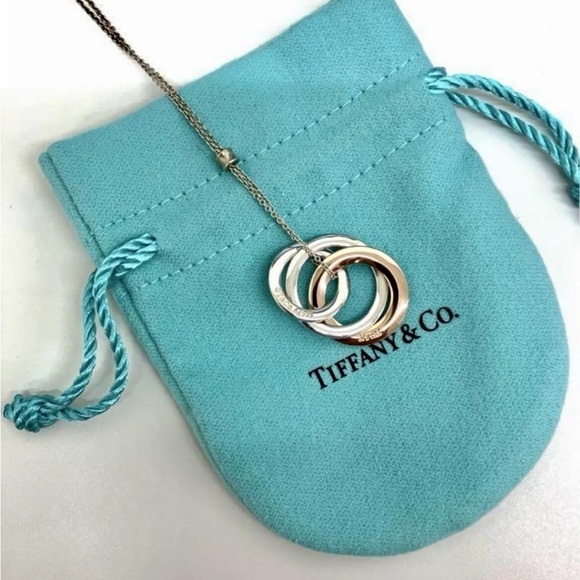 Tiffany 1837 Interlocking Circle Necklace,925 and Rubedo - Picture 6 of 9